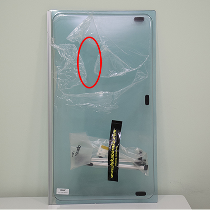 Fenêtre en verre compatible avec Dometic 900x550 (OUTLET)